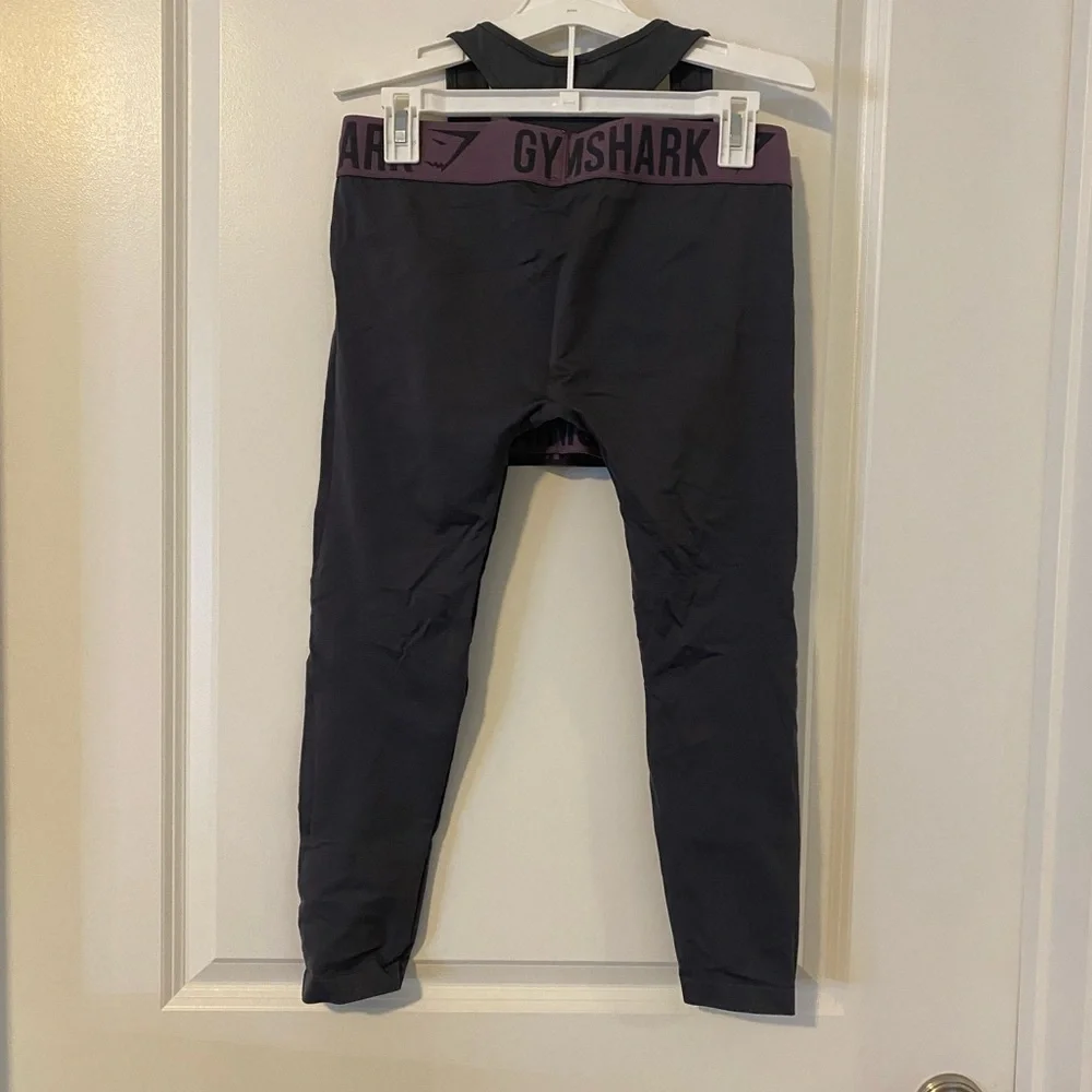Gymshark Set - Picture 3 of 4